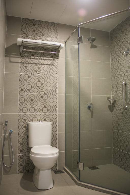 ספאנג Qlassic Hotel מראה חיצוני תמונה