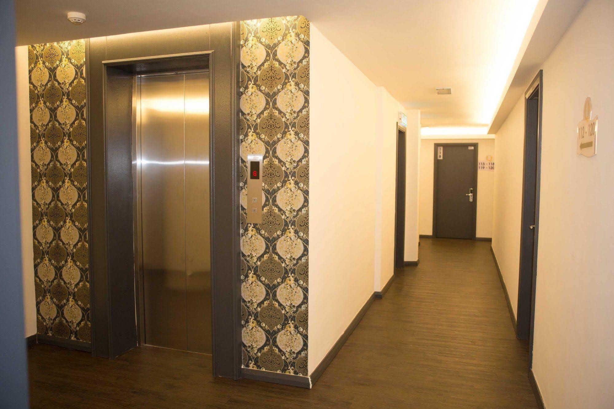 ספאנג Qlassic Hotel מראה חיצוני תמונה